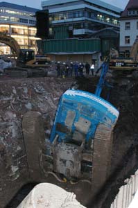 Bagger in Baugrube, 03. Januar 2007