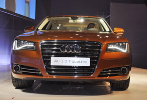 TALK OF TOWN - AUDI A8 PREMIERE - THE ART OF PROGRESS - ICS MESSE STUTTGART in Stuttgart am 18. M&auml;rz 2010 / Foto: Andreas Rosar