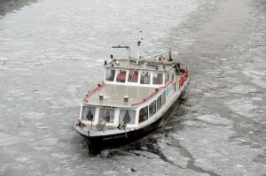 Eis auf dem Neckar am 24. Januar 2017
