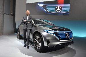 Studie Concept EQ - der SUV der Zukunft und Dr. Dieter Zetsche