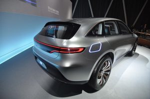 Studie Concept EQ - der SUV der Zukunft
