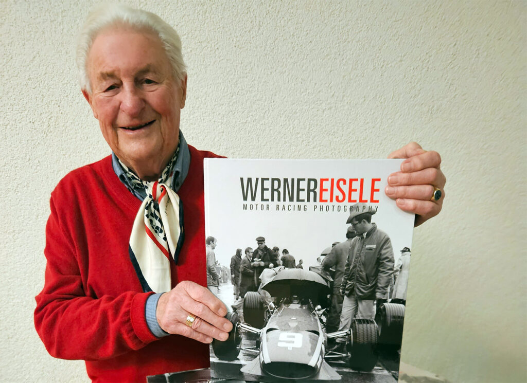Stuttgart Motorsport Star Fotograf Werner Eisele und sein Buch, Foto: Andreas Rosar